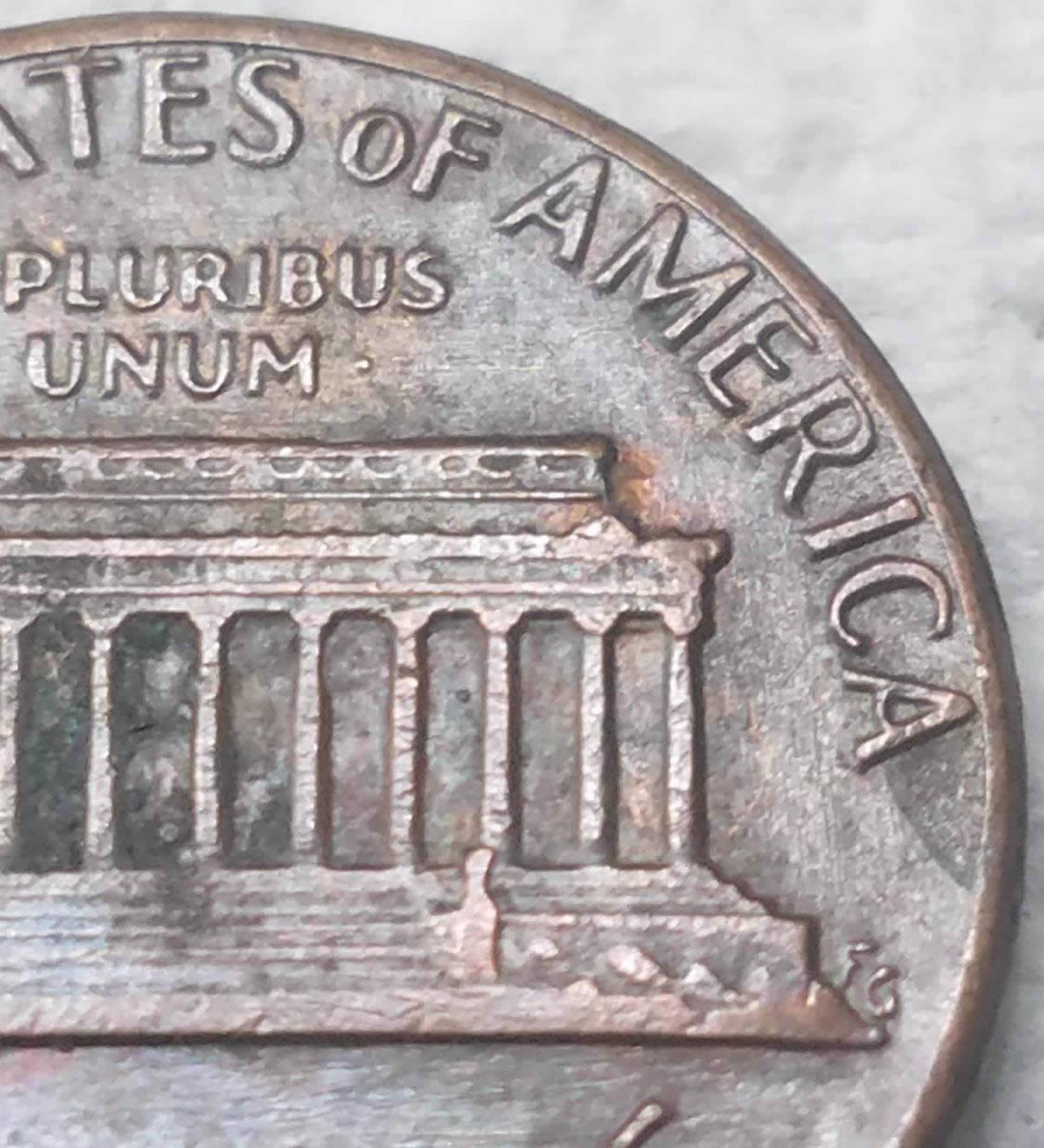 1983-P-Lincoln-Struck-Through-On-Memorial-Of-Reverse?
